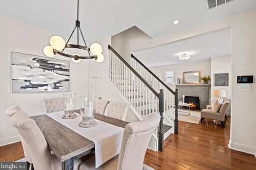 2839 27th St, Washington DC  20018-2521 exterior