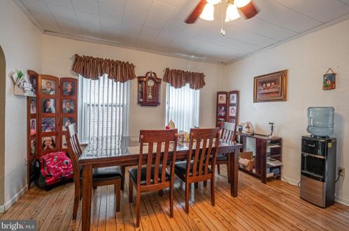 739 Charlotte St, Pottstown PA 19464-5947 exterior