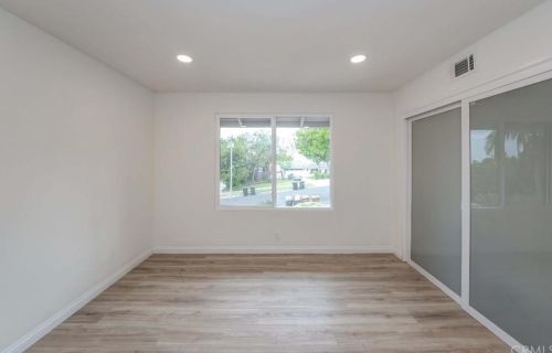 2017 Las Lanas Ln, Fullerton CA  92833-1706 exterior