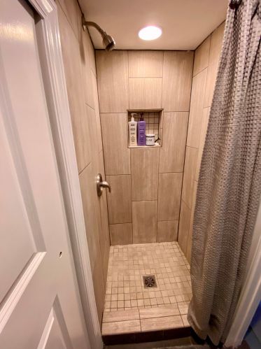 8707 Stuth Ave, Milwaukee WI 53227-3743 exterior