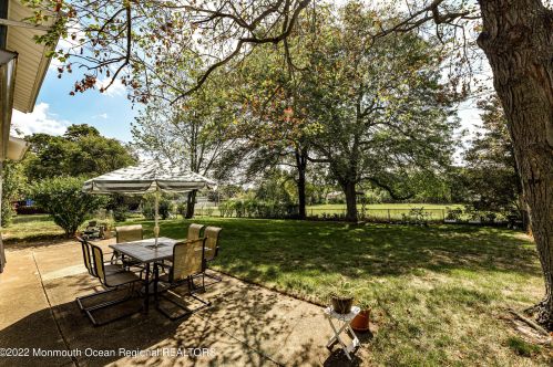 14 Bryant Dr, Jackson Twp NJ exterior