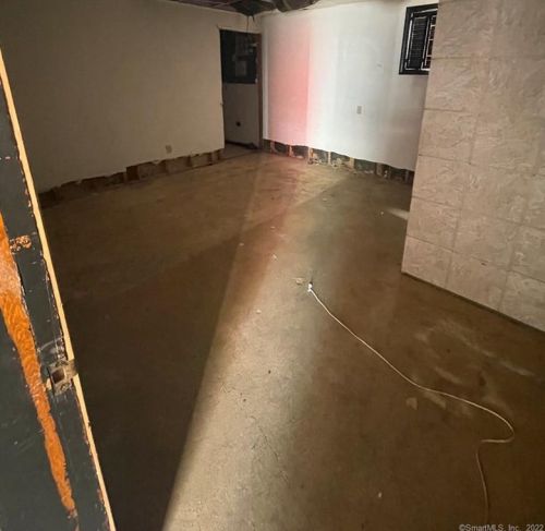 41 Olive St, New Britain CT  06051-2011 exterior