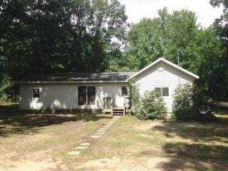 5553 113th Ave, Fennville, MI 49408-9532