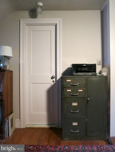 324 Camac St, Philadelphia PA 19140-4214 exterior