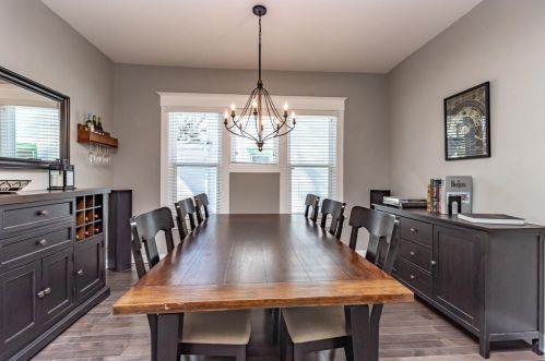 956 Dayton Ave, Saint Paul MN 55104-6544 exterior