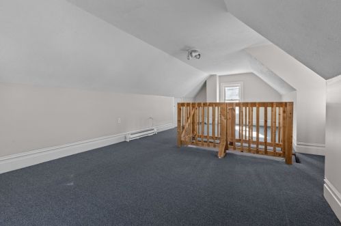 1014 Rdg Ave, Moon Twp PA 15108-2140 exterior