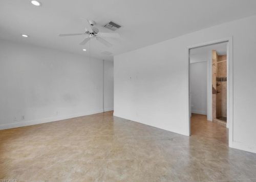 2370 8 Ave, Naples FL 34120-4917 exterior