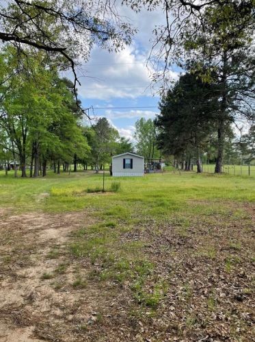 1394 Old Phelps Rd, Huntsville TX 77340-7294 exterior