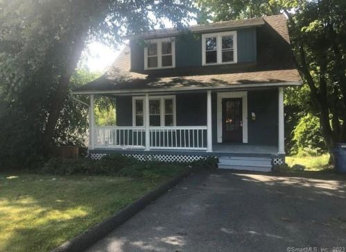 1654 Stanley St, New Britain, CT 06053-2442