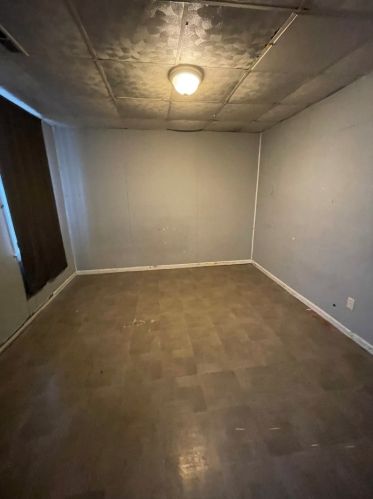 2801 Avers Ave, Chicago IL 60629-4318 exterior