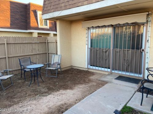 8413 34th Ave, Phoenix AZ 85053-2909 exterior