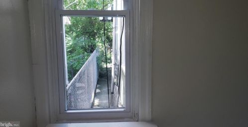 3833 6th St, Philadelphia PA  19140-3326 exterior