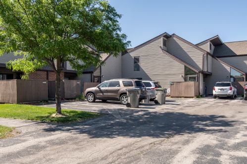 5225 13th St, Milwaukee WI  53221-3642 exterior