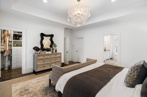 2652 Forrest Way, Atlanta GA  30305-3770 exterior