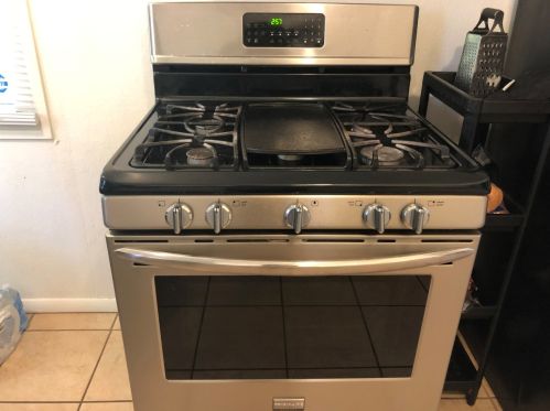 5479 Prentiss St, Milwaukee WI 53218-2802 exterior