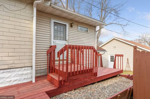 516 17 Ave, South Saint Paul MN 55075-1527 exterior