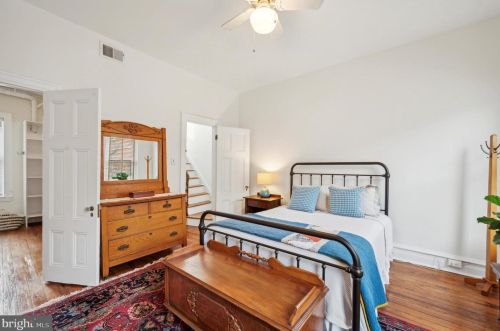 852 24 St, Philadelphia PA 19130-1913 exterior