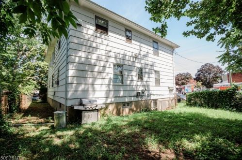 311 Orange Ave, Irvington NJ  07111-2115 exterior