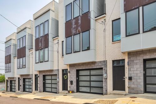 309 38th St, Pittsburgh, PA 15201-1205