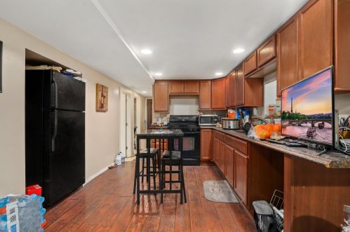 1639 Lotus Ave, Chicago IL 60641-3224 exterior