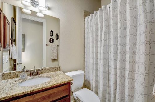 309 Emerald Rdg Dr, Austin TX 78732-1235 exterior