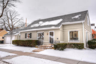 8131 Meinecke Ave, Milwaukee, WI 53213-1040