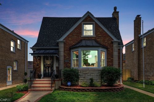 3337 Newcastle Ave, Chicago IL  60634-3752 exterior