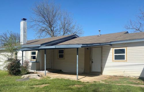 2900 Mirick Ave, Denison TX  75020-7738 exterior