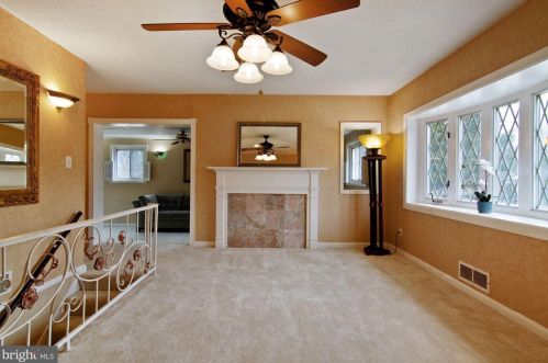 6662 Kings Hwy, Alexandria VA 22306-1506 exterior