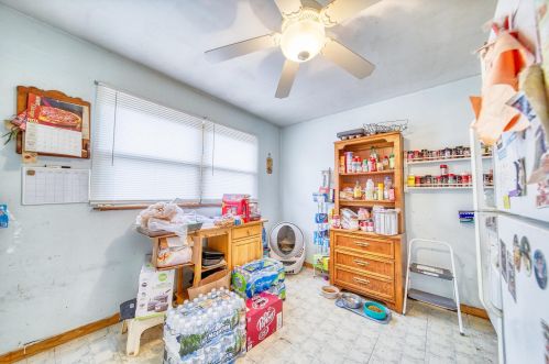 720 Howard Ave, Elmhurst IL 60126-1726 exterior