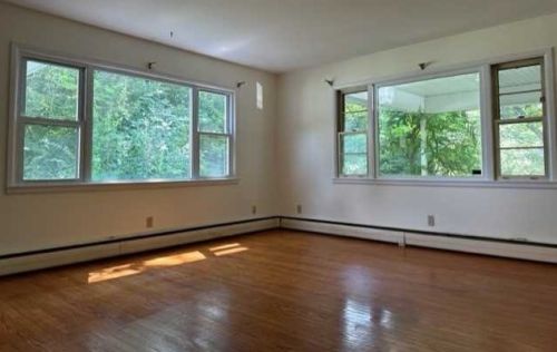 205 Cedar Ave, Poughkeepsie NY  12603-4727 exterior