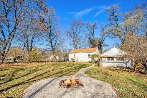 313 G Ave, Kalamazoo MI 49004-2119 exterior