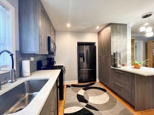 5101 Natchez Ave, Chicago IL 60638-1346 exterior