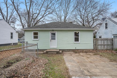 5134 Keyes Dr, Kalamazoo MI  49004-2614 exterior