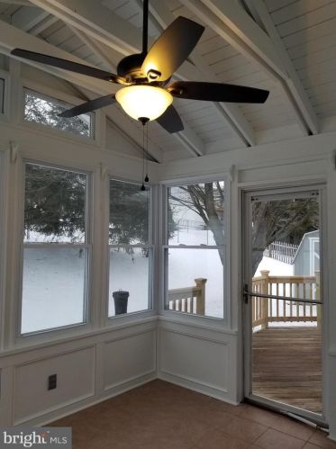 31 Arlene Ct, Hanover PA 17331-9360 exterior