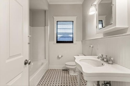 1037 Bouldercrest Dr, Atlanta GA 30316-2269 exterior