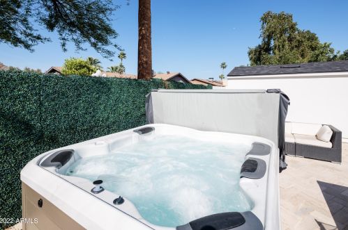 4416 Andora Dr, Phoenix AZ 85032-6413 exterior