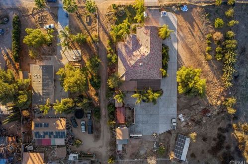 24660 Spg St, Perris CA 92570-8273 exterior