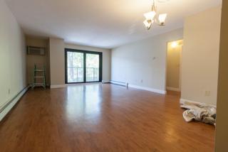 78 Pleasant St, Brookline MA  02446-7123 exterior