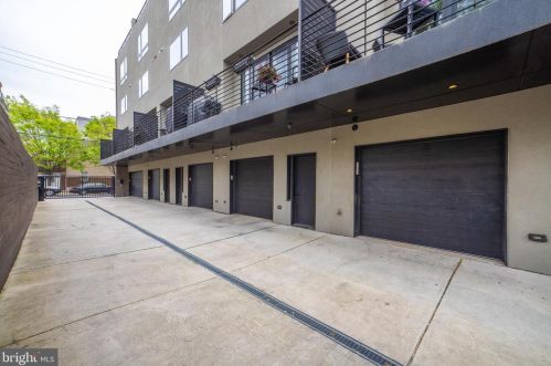 1709 Annin St, Philadelphia PA  19146-3008 exterior