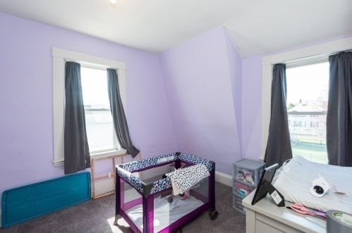 42 Ellsworth Rd, Peabody MA 01960-5325 exterior