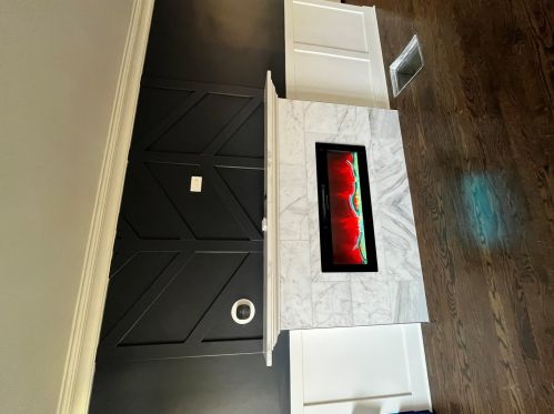 9023 Oglesby Ave, Chicago IL  60617-3853 exterior