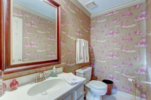 2559 Parker Trl, Gainesville GA 30506-1831 exterior