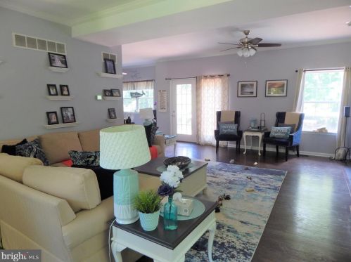 3551 Fortuna Ct, Huntingtown, MD 20639-4202