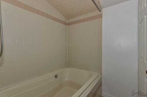 2507 Neva Ave, Chicago IL 60634-4719 exterior