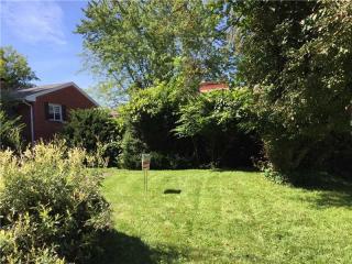 110 Country Clb Dr, Pittsburgh PA  15205-9443 exterior