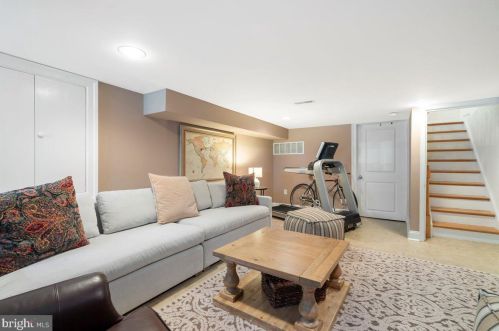 756 24 St, Philadelphia PA 19130-1953 exterior