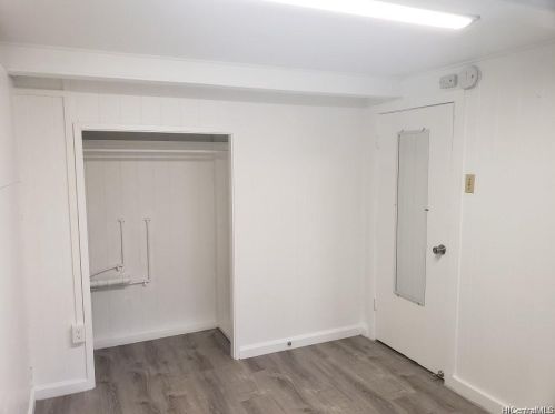 3031 Kalihi St, Honolulu HI 96819-3022 exterior