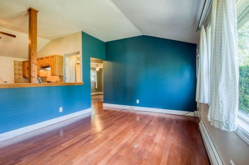 1146 Allen St, Springfield MA  01118-2530 exterior