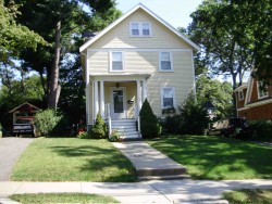 41 Eliot Ave, Newton, MA 02465-1708